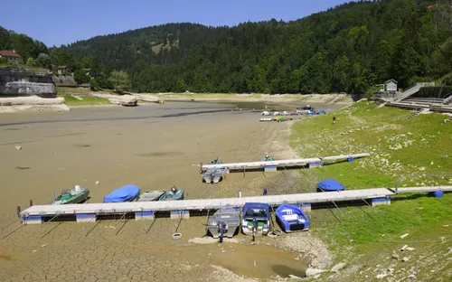 Châu Âu thiệt hại hàng tỷ USD vì hạn hán