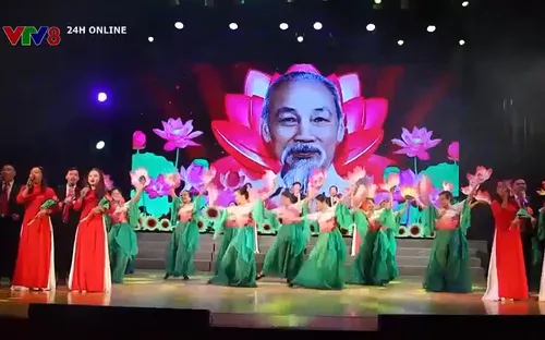 Khai mạc Liên hoan Tiếng hát Làng Sen 2023