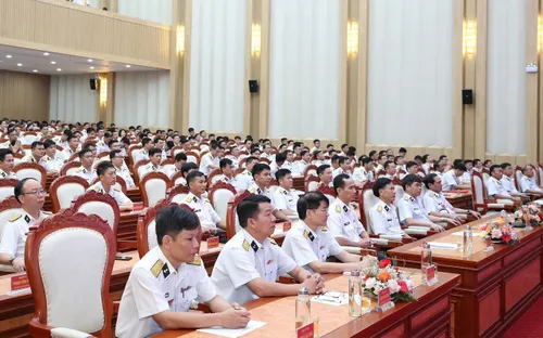 Tuyển chọn cán bộ Hải quân để bồi dưỡng và sử dụng nguồn lực hiệu quả