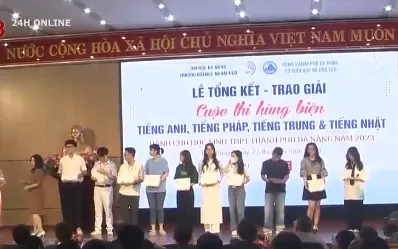 Tổng kết và trao giải cuộc thi hùng biện Tiếng Anh, Pháp, Trung, Nhật