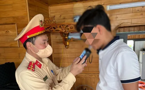 Hà Nội: Lần đầu xử lý lái tàu thủy vi phạm nồng độ cồn