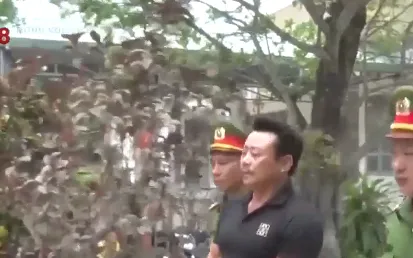 Khởi tố và bắt tạm giam đối tượng bán đất rừng trồng keo của người khác