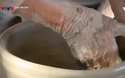 Nghệ thuật làm gốm của người Chăm đón bằng UNESCO công nhận là Di sản văn hóa phi vật thể cần bảo vệ khẩn cấp