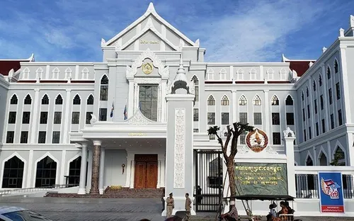 Điện mừng kỷ niệm 72 năm Đảng Nhân dân Campuchia