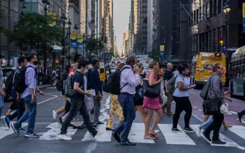 Gần 4.000 lao động Mỹ bị mất việc trong tháng 5 do AI