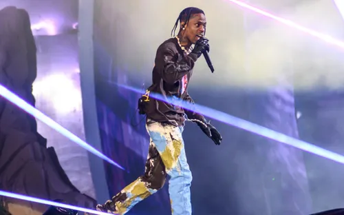 Travis Scott không phải đối mặt với cáo buộc hình sự cho thảm kịch Astroworld khiến 10 người tử vong