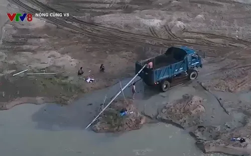 "Cát tặc" hoành hành tại Quảng Ngãi