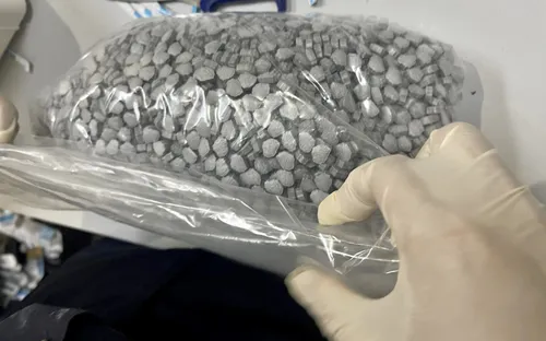 Bắt giữ hai đối tượng vận chuyển trái phép ma túy từ Lào về Việt Nam