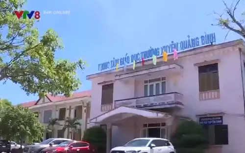 Nhiều học viên ở Quảng Bình lo lắng vì chưa được cấp bằng tốt nghiệp đại học