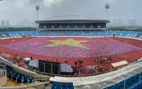Xác lập kỷ lục Việt Nam về trình diễn Yoga