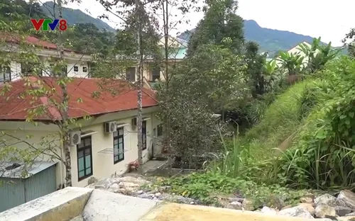 Sạt lở đe dọa trung tâm hành chính huyện Nam Trà My, tỉnh Quảng Nam