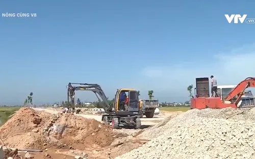 Dự án đường gần 200 tỷ chậm tiến độ do sụt lún