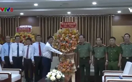 Lãnh đạo Thành ủy Đà Nẵng thăm, chúc mừng lực lượng Công an