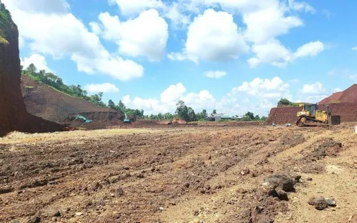 Chống sạt lở phục vụ thi công cao tốc Phan Thiết - Dầu Giây