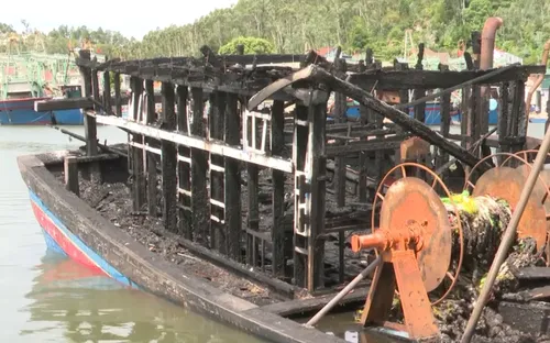 Tiềm ẩn nguy cơ cháy nổ tàu cá