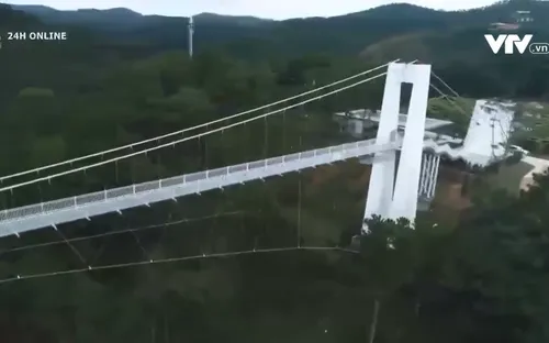 Khánh thành cầu kính 7D đầu tiên của khu vực phía Nam