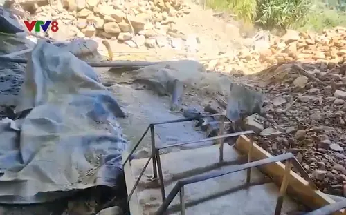 Tái diễn tình trạng khai thác vàng trái phép tại Bồng Miêu