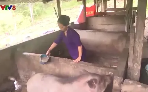 Cán bộ, đảng viên đồng hành cùng người nghèo