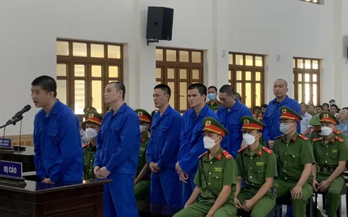 Mâu thuẫn tiền nong, 2 nhóm lao vào ẩu đả khiến 1 người tử vong