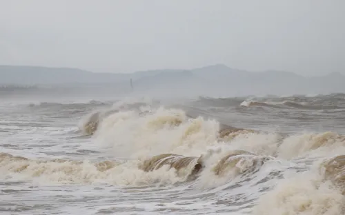 Các tỉnh, thành ven biển từ Quảng Ninh đến Quảng Ngãi chủ động ứng phó với bão số 3 (bão Saola)