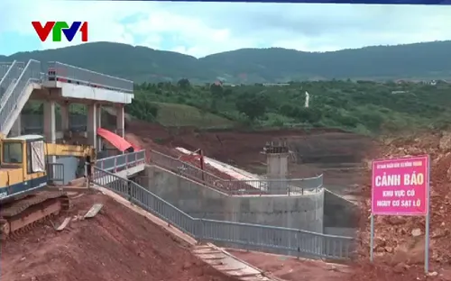 Hàng chục hồ đập tại Lâm Đồng không an toàn trong mưa bão