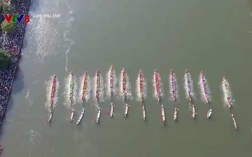 Lễ hội đua, bơi thuyền truyền thống trên sông Kiến Giang