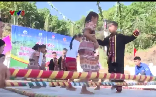 Tết Lấp lỗ đồng bào dân tộc Chứt