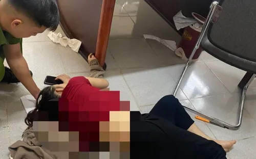 Chồng đâm vợ trọng thương khi ra tòa làm thủ tục ly hôn