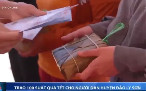 Trao 100 suất quà Tết cho người dân Đảo Lý Sơn