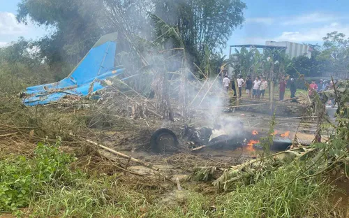 Máy bay quân sự rơi ở Quảng Nam