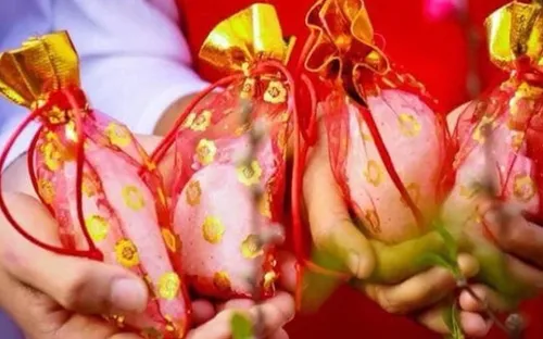 Nên mua gì ngày đầu năm mới để lấy may?