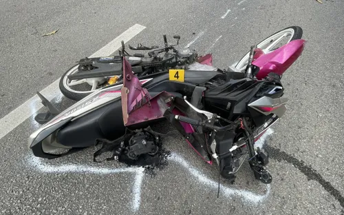 Nam thanh niên tông xe máy vào cảnh sát giao thông