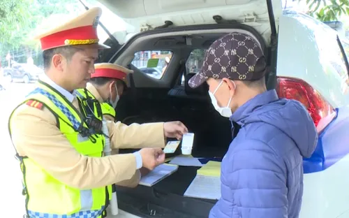 Nghệ An và Hà Tĩnh: Hàng nghìn trường hợp vi phạm ATGT dịp Tết