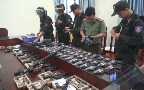 Xóa điểm bán vũ khí trên không gian mạng quy mô lớn