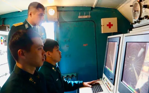 THTT chương trình giao lưu nghệ thuật “Mắt thần canh trời Tổ quốc”