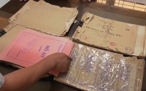 Quảng Ngãi: Người dân chịu khổ vì sổ đăng ký ruộng đất mất trang bìa