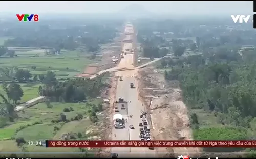 Đẩy nhanh tiến độ thi công cao tốc Bắc - Nam phía đông qua Bình Định