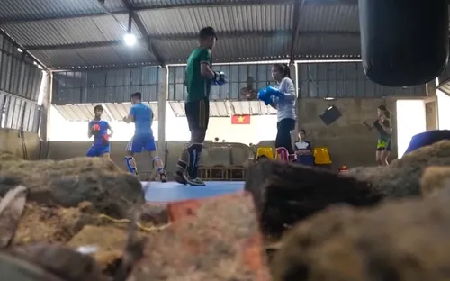 Hà Tĩnh: Trung tâm thể dục thể thao xuống cấp nghiêm trọng