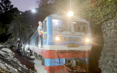 Cho phép tốc độ tàu đi qua hầm Bãi Gió đạt 15km/h