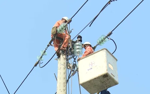 Điện lực miền Trung đảm bảo cấp điện mùa nắng nóng