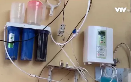 Sự thật về "thần y" chữa bách bệnh chỉ bằng... nước