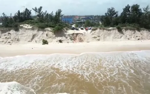 Quảng Bình: 100 tỷ đồng khắc phục sạt lở bờ biển ở Ba Đồn