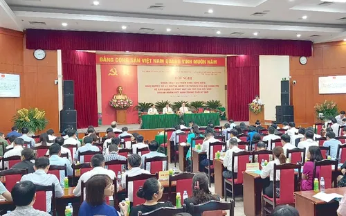 Quán triệt và triển khai thực hiện Nghị quyết 41 của Bộ Chính trị về vai trò của đội ngũ doanh nhân