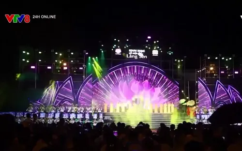 Khai mạc Lễ hội Làng Sen năm 2024