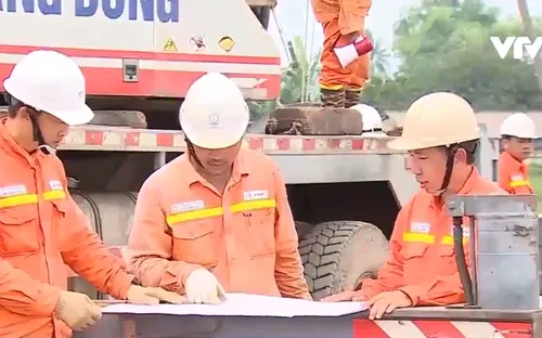 Gấp rút thi công đường dây 500KV mạch 3 để tăng thêm 20 tỷ kWh điện