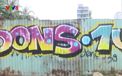 Đà Nẵng xử lý tình trạng vẽ bậy lên tường