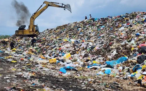 Vướng mắc triển khai quy hoạch hạ tầng xử lý rác