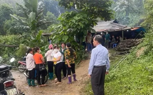 Hai bà cháu đau đầu, nôn, tiêu chảy rồi tử vong không rõ nguyên nhân ở Bắc Kạn