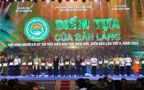 Thường trực Ban Bí thư: Phát huy vai trò của người có uy tín trong bảo vệ chủ quyền lãnh thổ