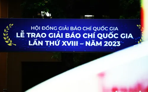 Lễ trao Giải Báo chí Quốc gia lần thứ 18: Tôn vinh những tác phẩm báo chí xuất sắc và chất lượng